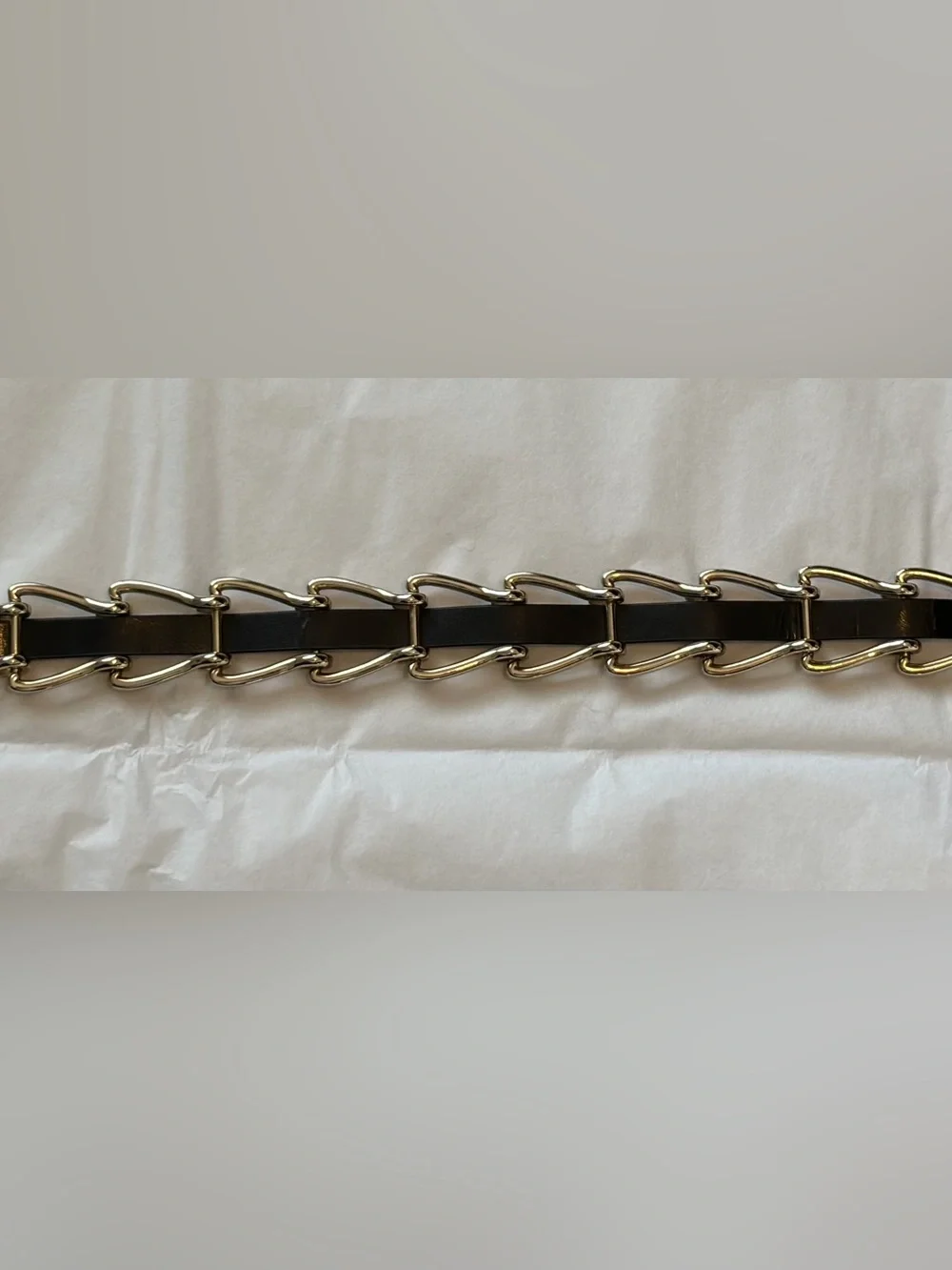 Women’s Metal Gold Belt with elastic stretch and Black/Gold Chain-Link Belt Set